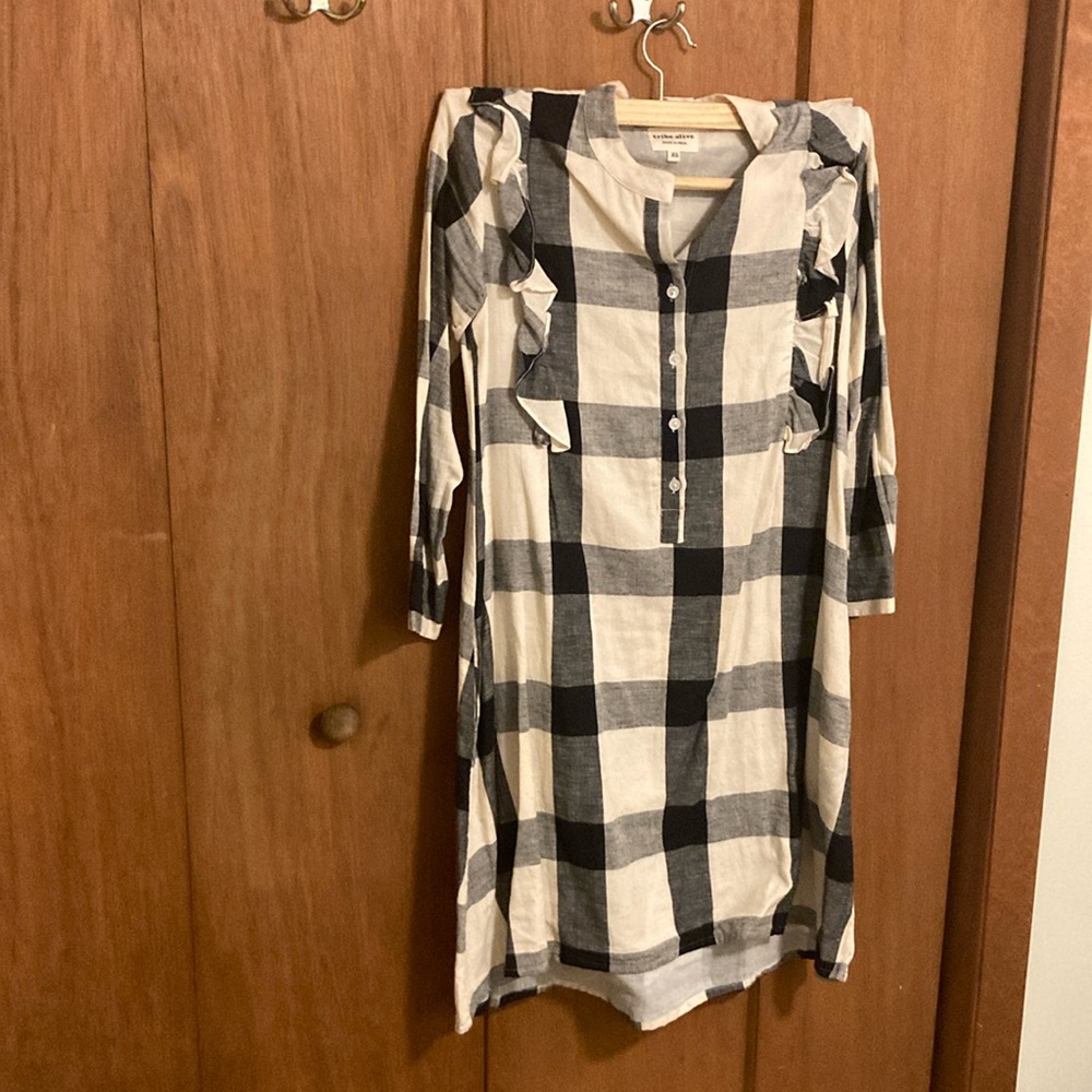 Tribe Alive checkered black and white summer dress.